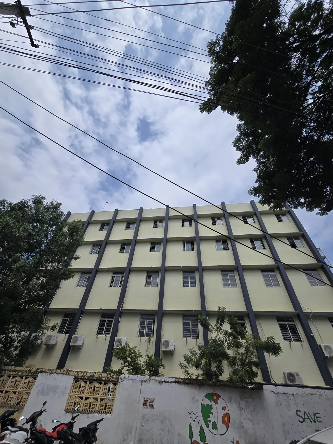 campus 6