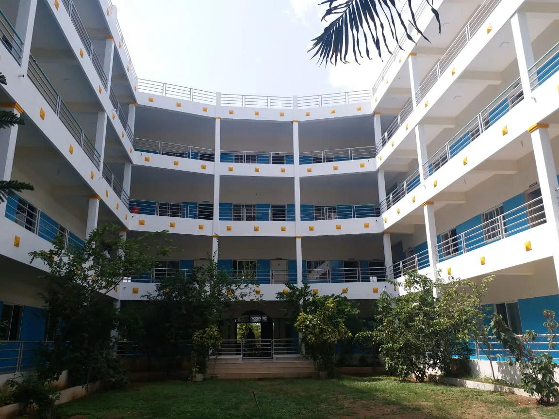 campus 3