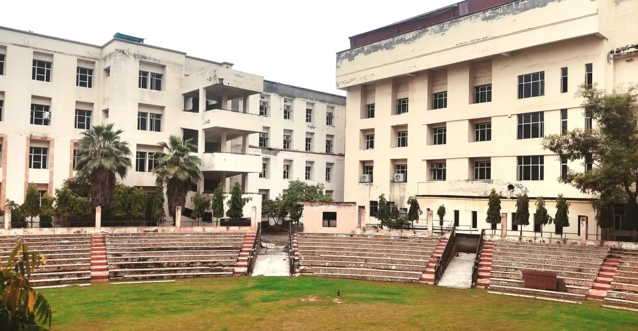 campus 7
