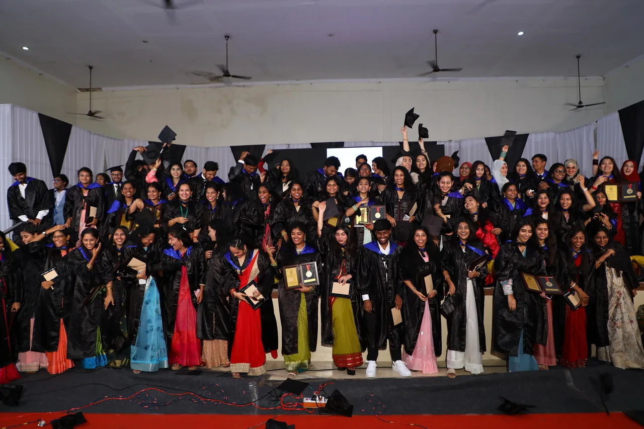convocation of 2017 batch 1 — Sri Balaji Dental College and Hospital