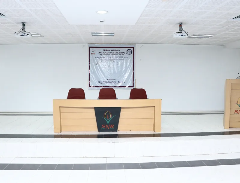 campus 8