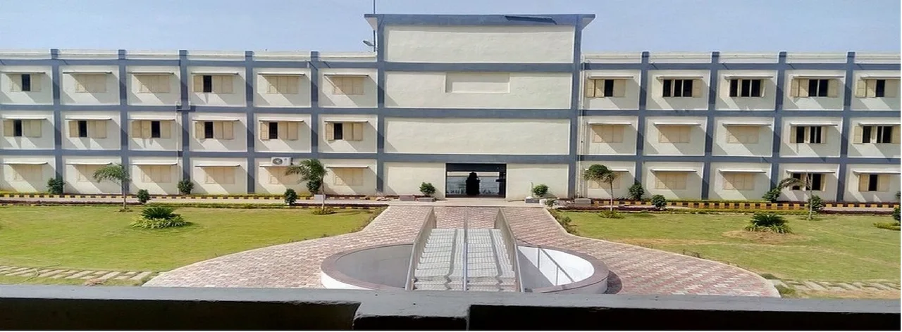 campus 4