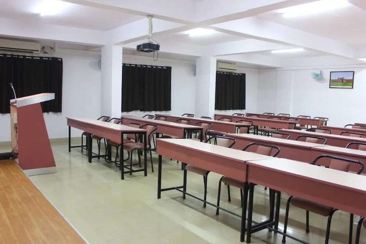 campus photo 3