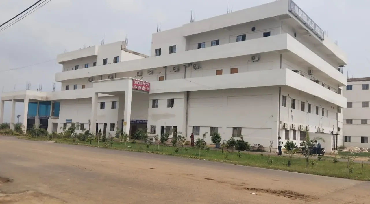 College building at Himalaya Medical College and Hospital