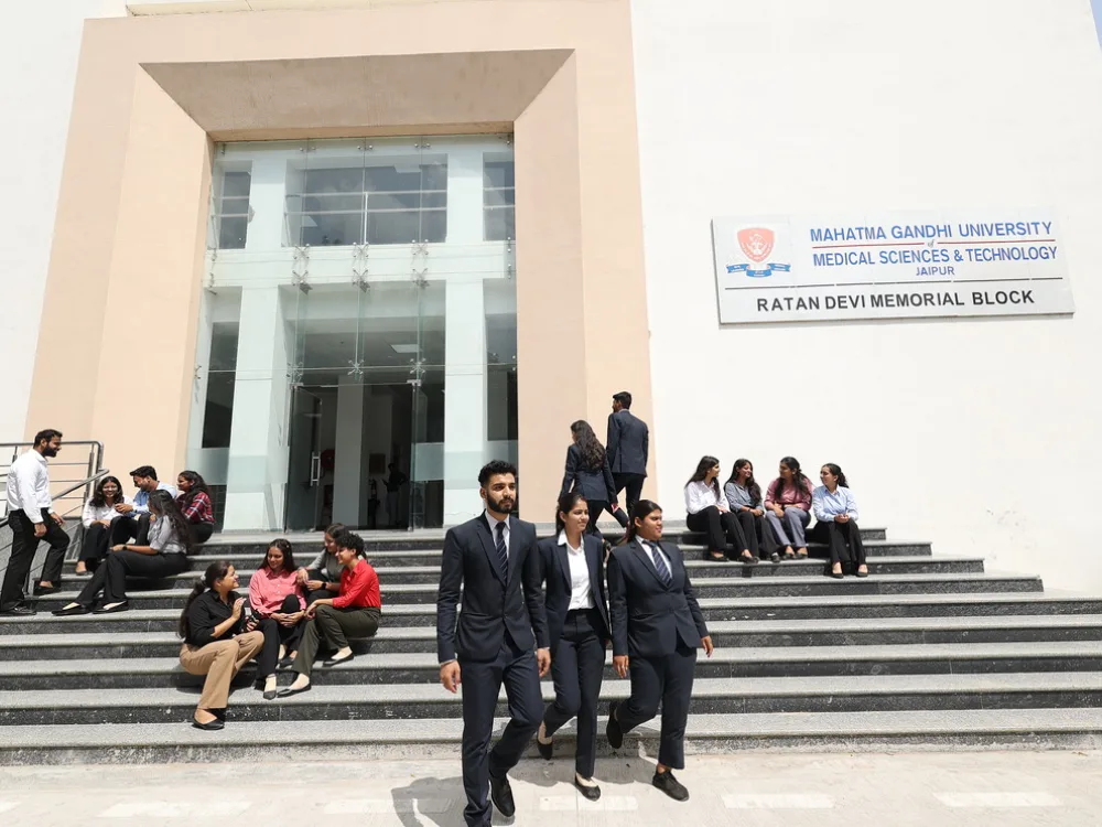 campus 6