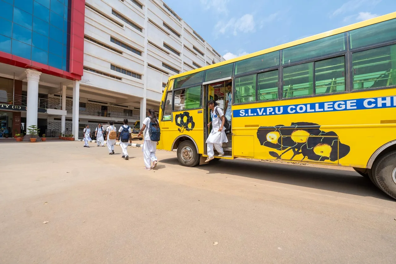 campus 2