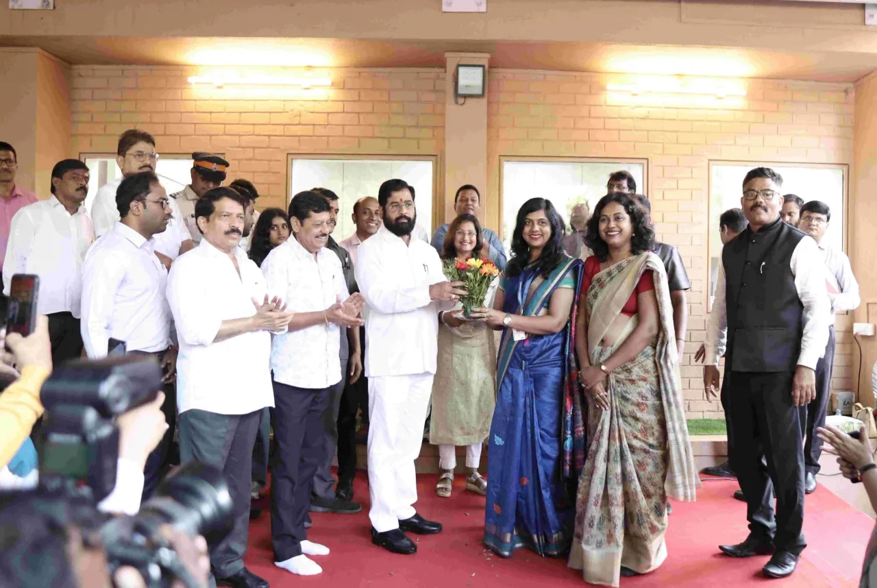 With Chief Minister — Saraswati College of Engineering