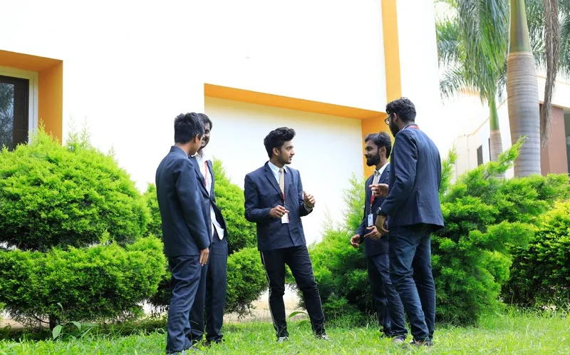 campus 5
