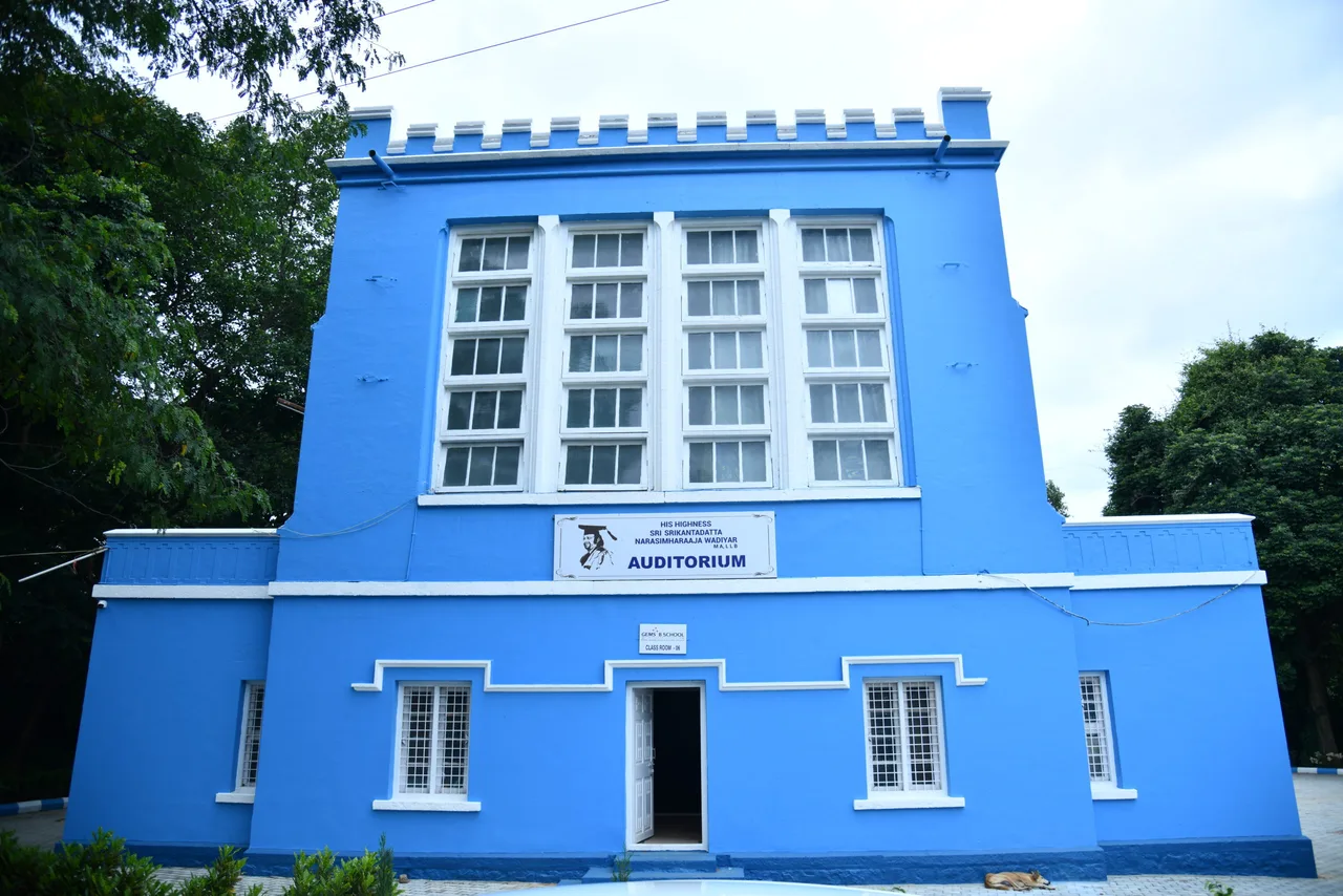 campus 4