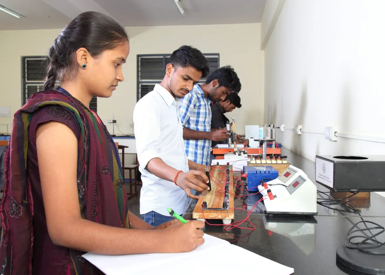 Physics lab — East West First Grade College of Science