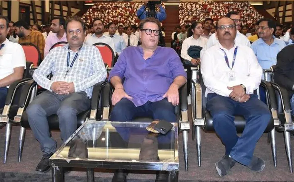 Celebrity Meet Tigmanshu dhulia — United College of Engineering & Research, Prayagraj