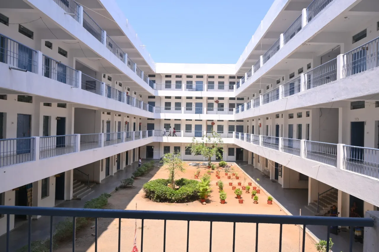 campus 3