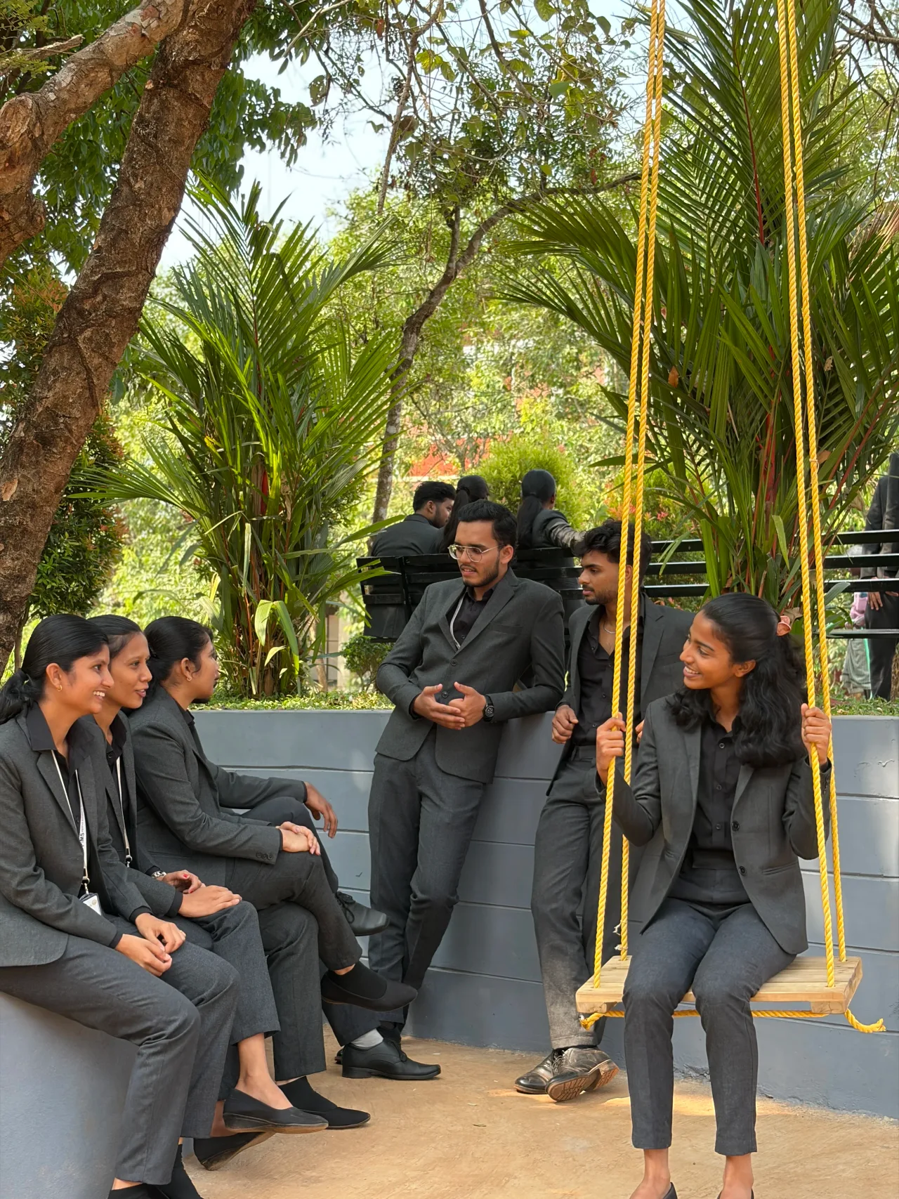 campus 8