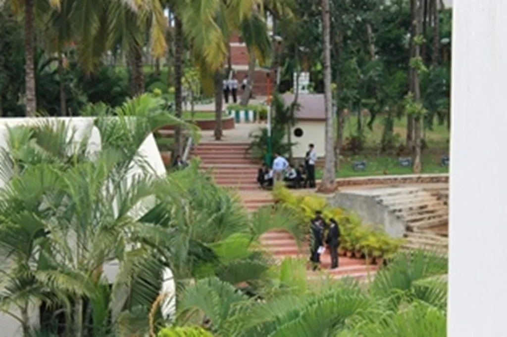 campus 2