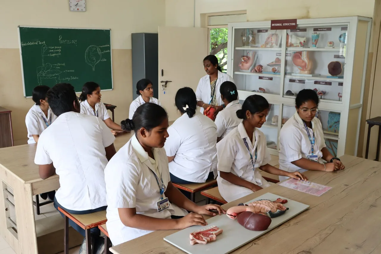 Physiology Lab — Nandha College of Physiotherapy