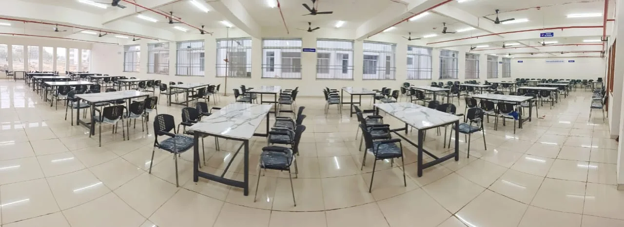 campus 8