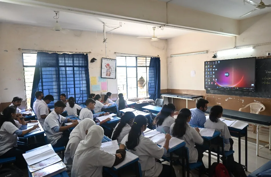 Classroom Image 2 — Late Shree Fakirbhai Pansare Education Foundation's College of Physiotherapy