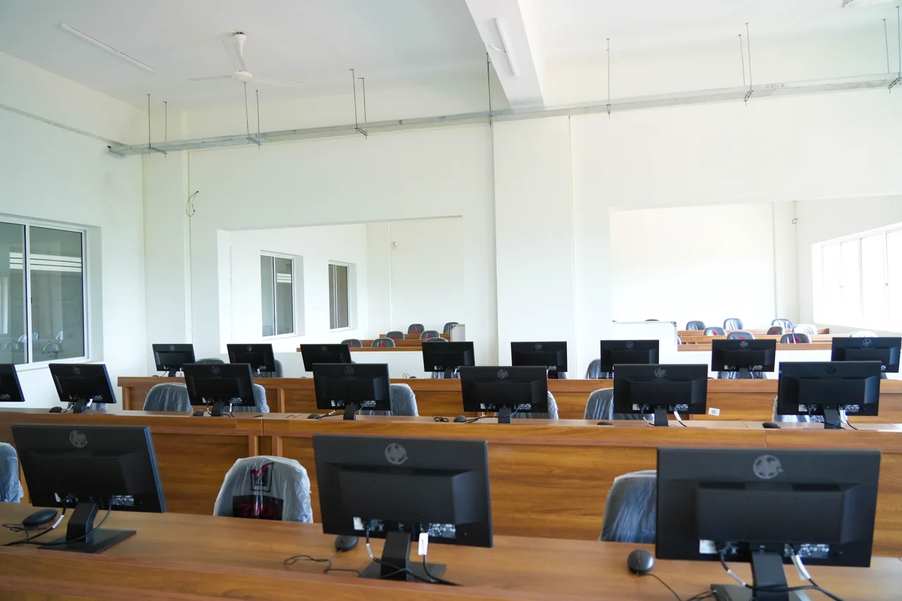 campus 4