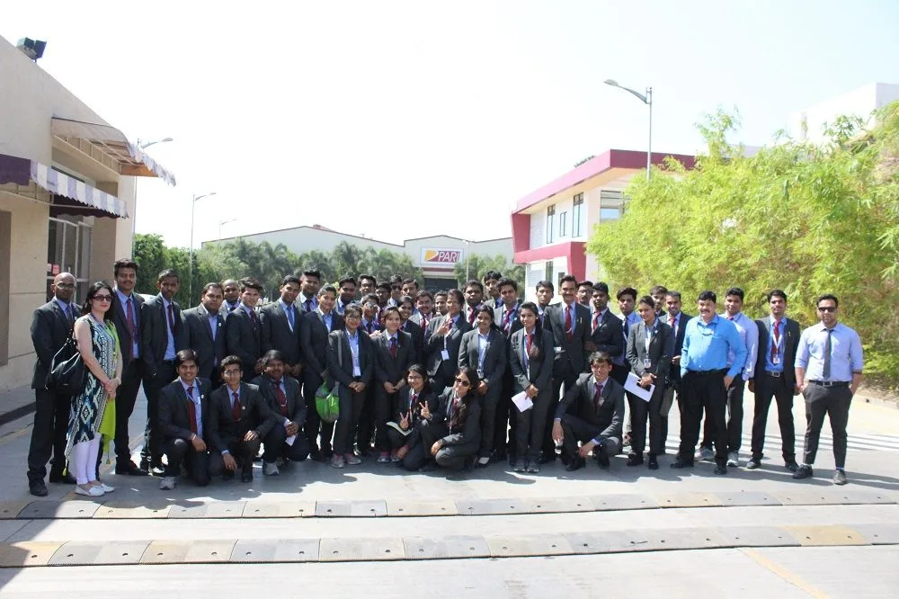 campus 8