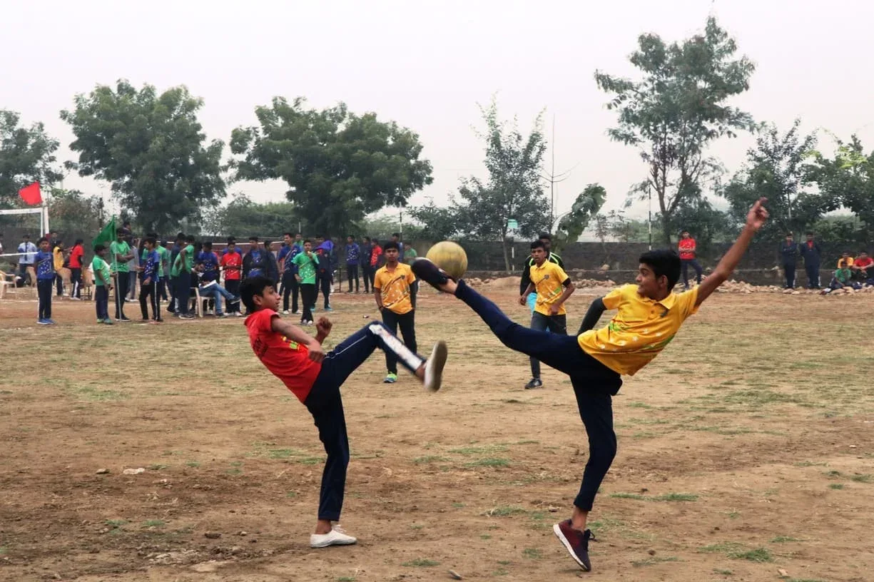 campus 8