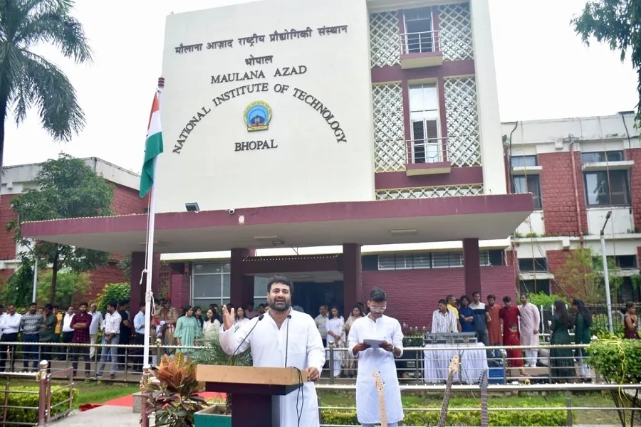IIIT Bhopal photo