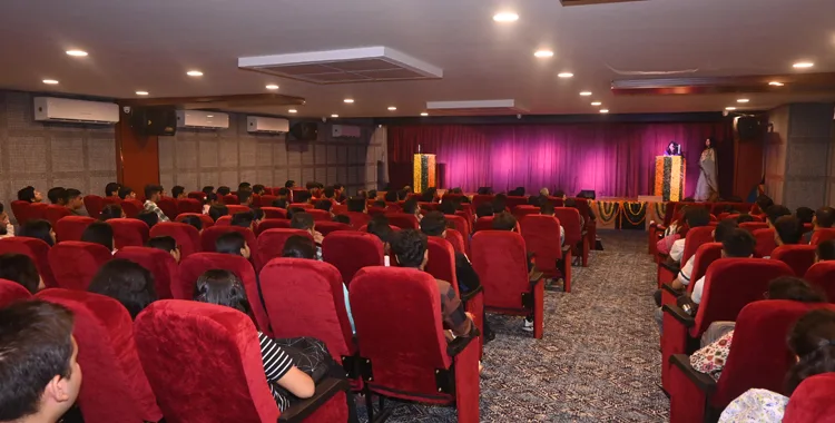 campus 4