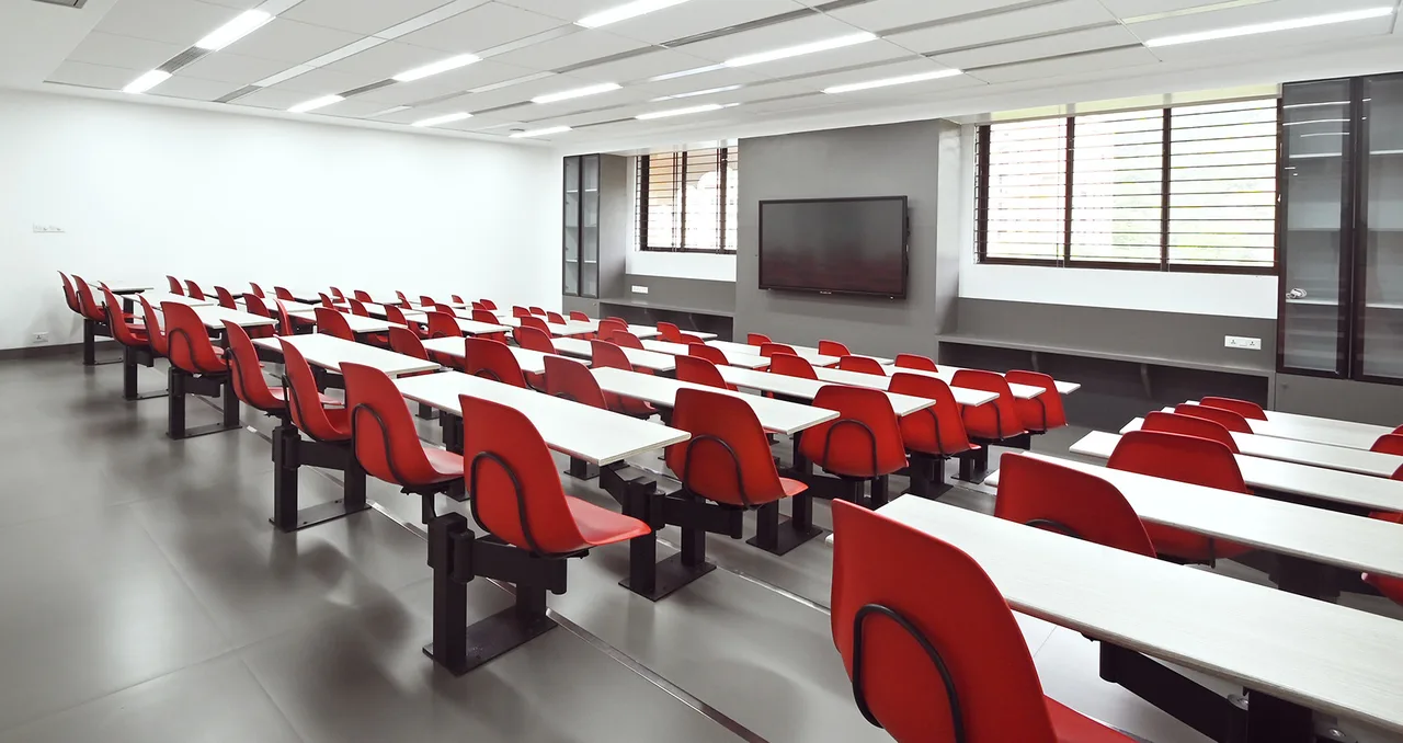 classrooms-img — Dr. Vishwanath Karad MIT World Peace University