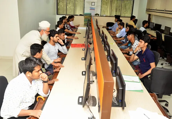 CAD/CAM Laboratory — M.H. Saboo Siddik College of Engineering