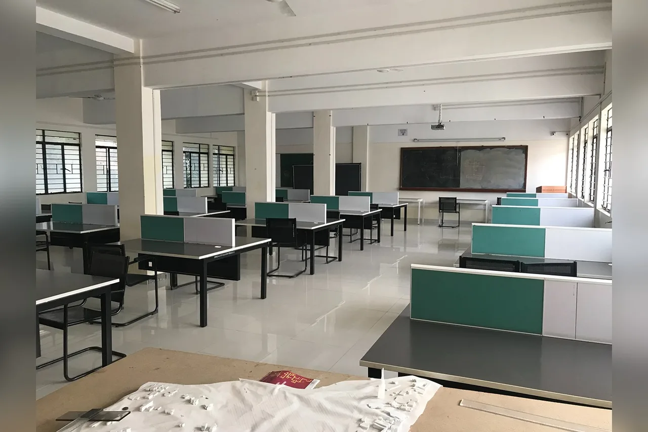 campus 8