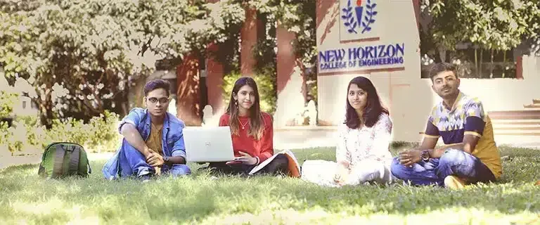NHCE students gathered on the central campus lawn — New Horizon College of Engineering