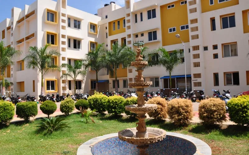 campus 4