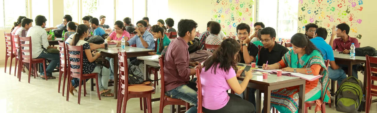 campus 8
