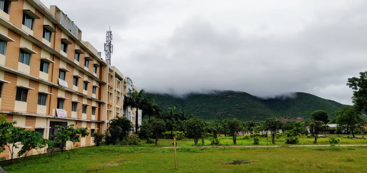 campus photo 2