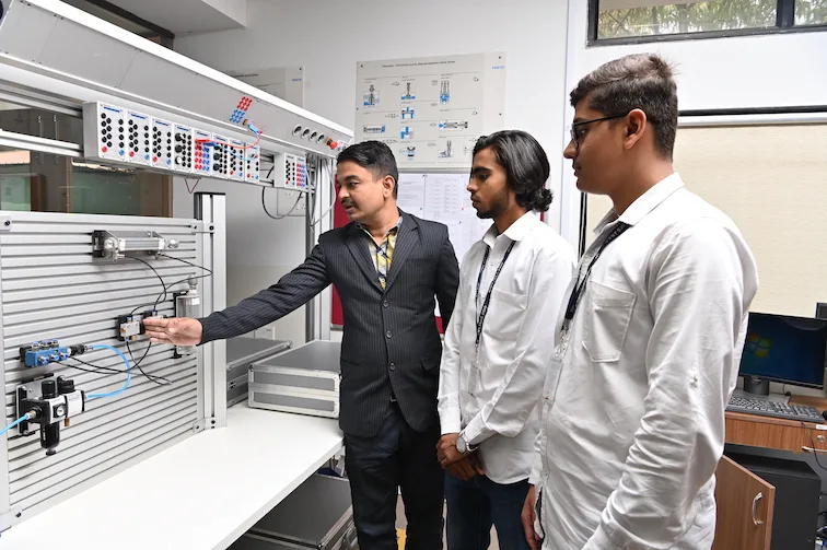 Industrial Hydraulics & Pneumatics Lab — Jawaharlal Nehru Engineering College