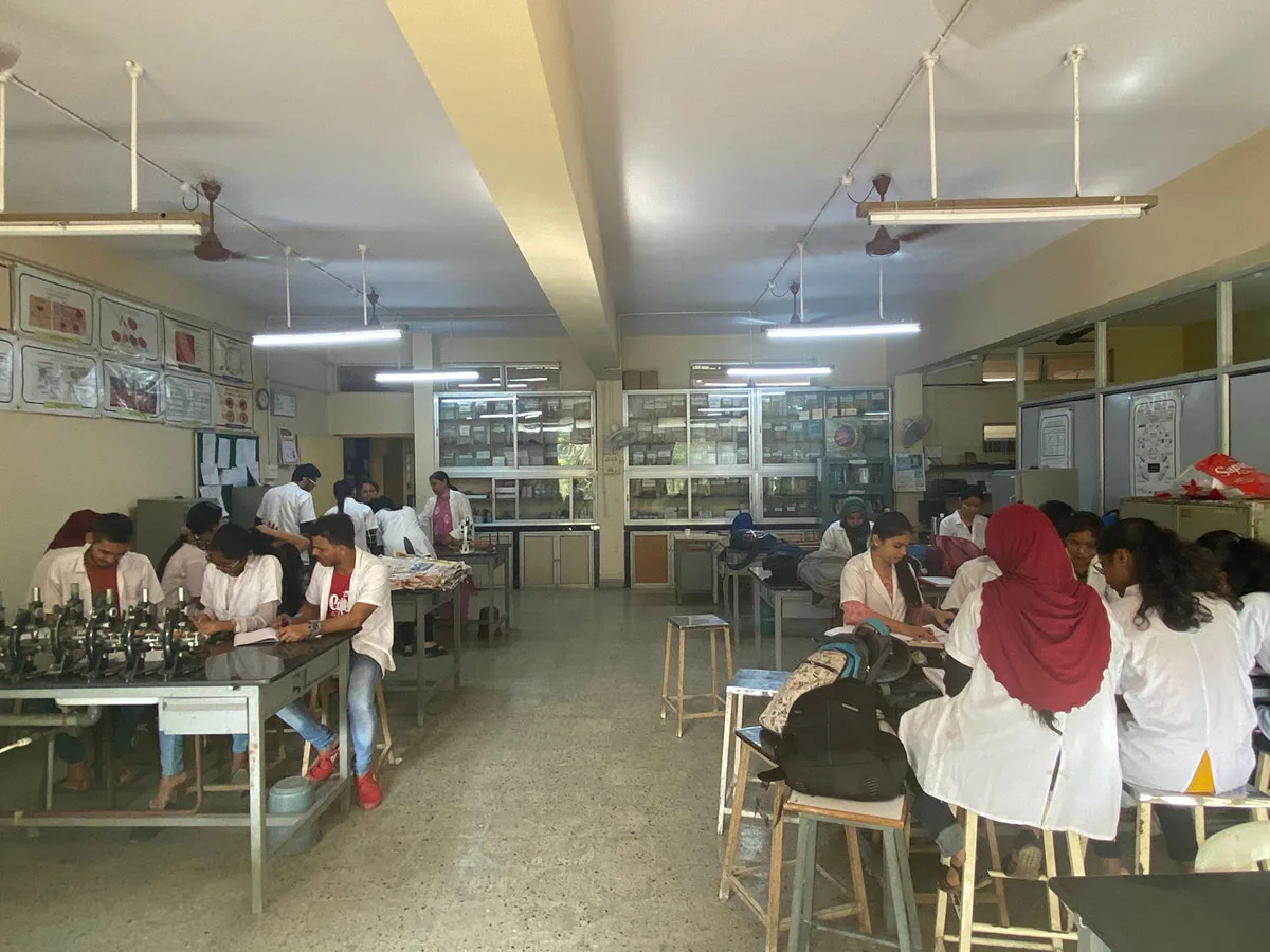 Pathology laboratory or testing facilities — YMT Homoeopathic Medical College & Hospital – PG Institute