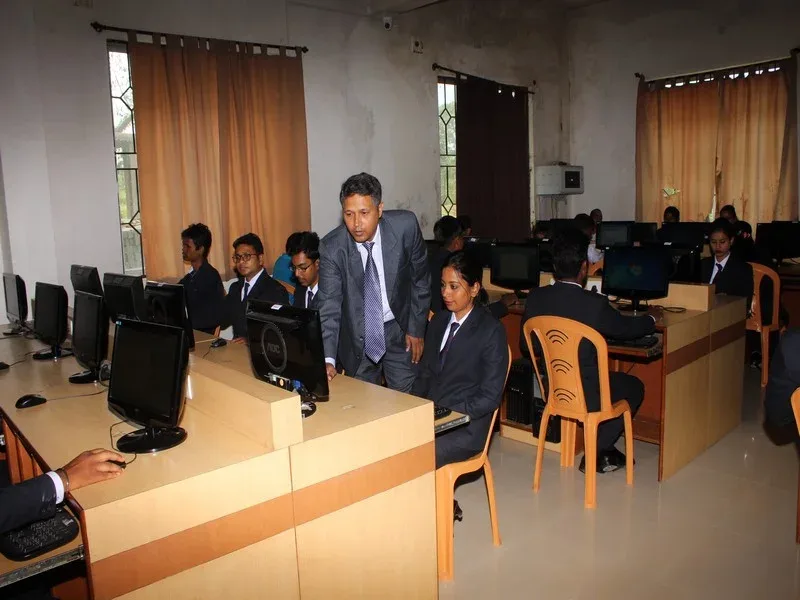 campus 6