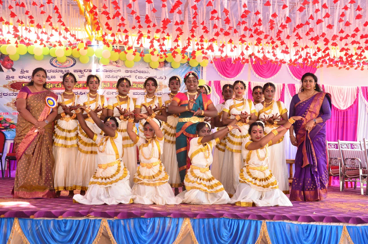 Lakeview Center — Sri Eshwarammaji College of Allied Health Sciences