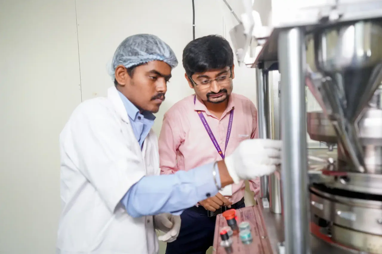 Advanced Pharmacy Laboratory — Shree Saraswati Institute Of Pharmacy
