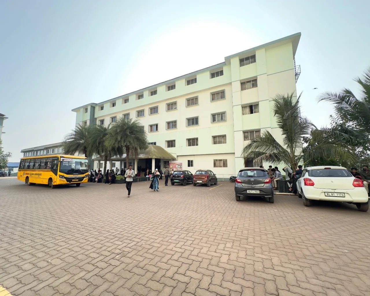 campus 3