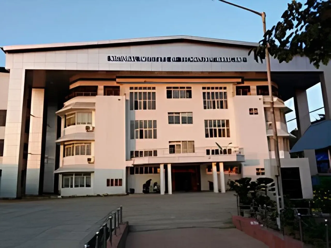 campus 2