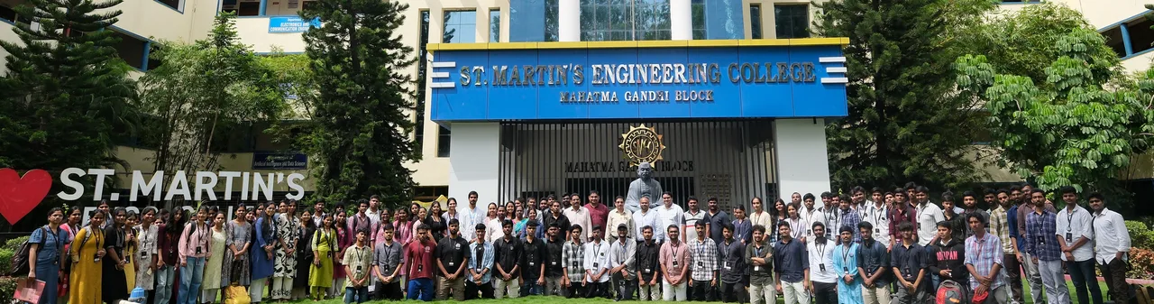 Quantanova event at SMEC — St. Martin's Engineering College