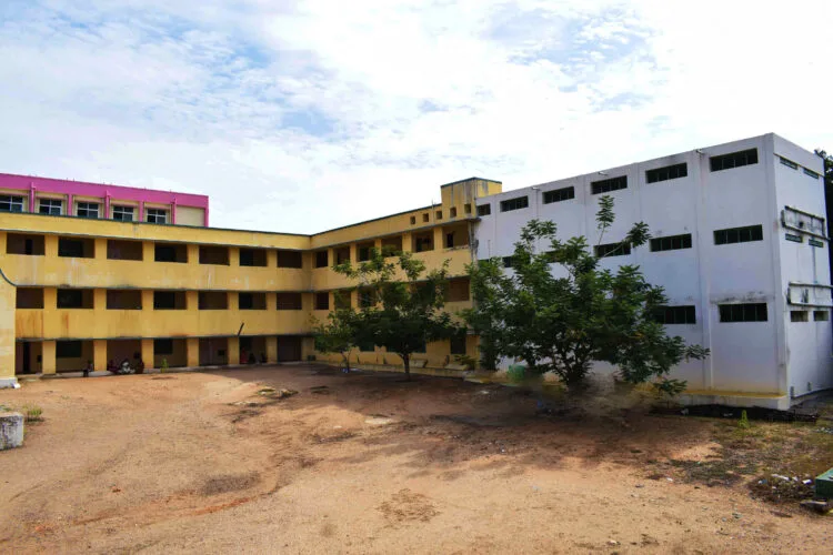 campus 8