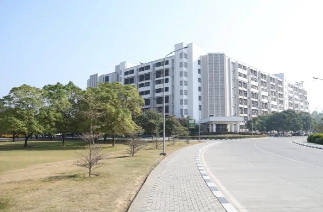 campus 5