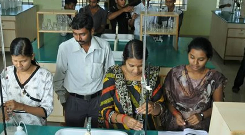 Sri Basaveswara Institute of Technology campus — Sri Basaveshwara Institute of Technology