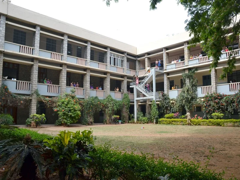 campus 2