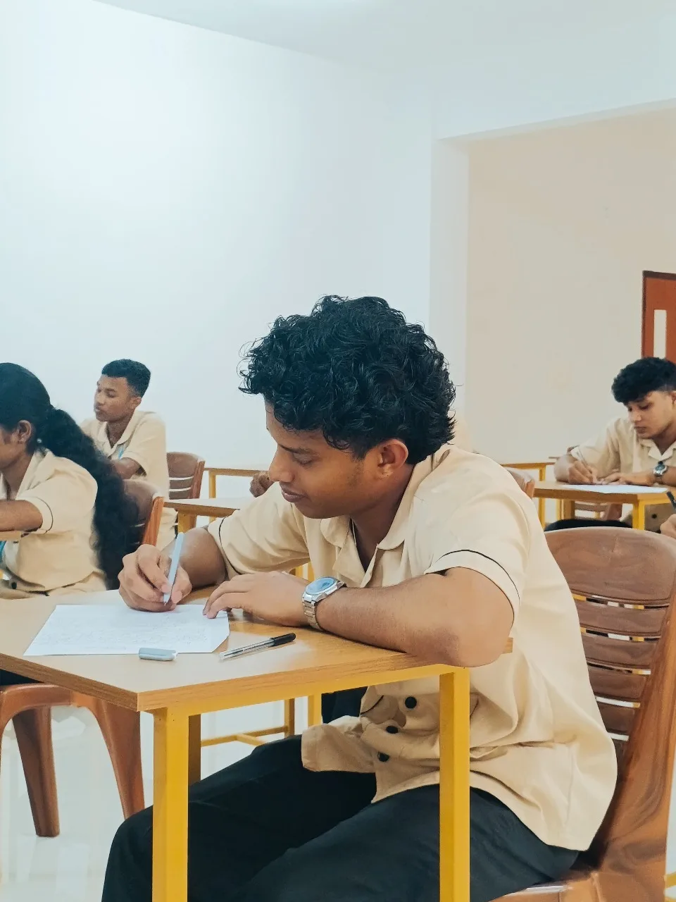 campus 8