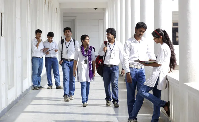 campus 4