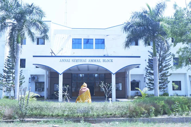 campus 6