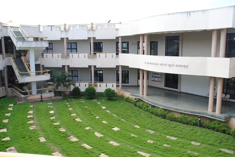 campus 3
