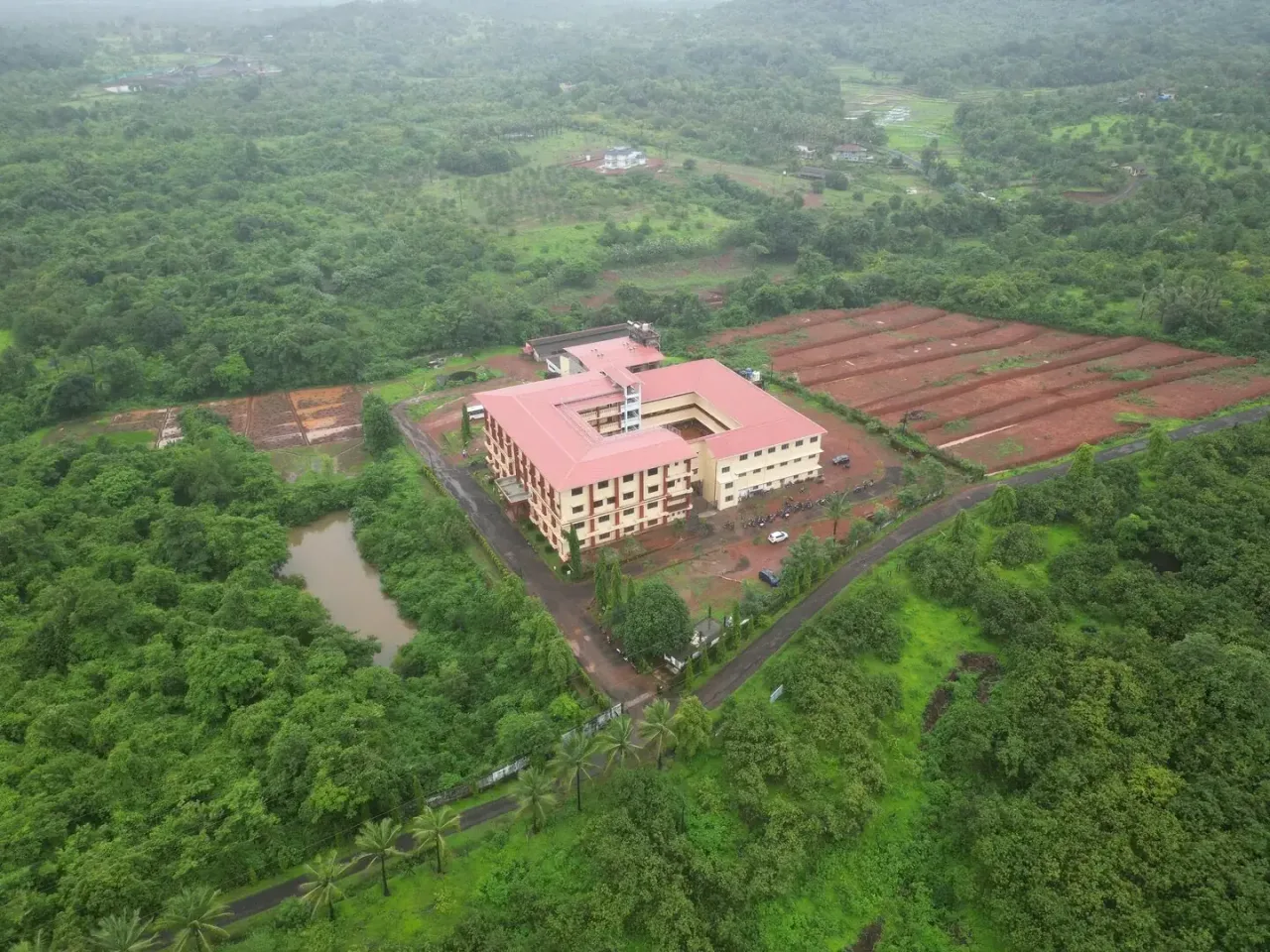 campus 3